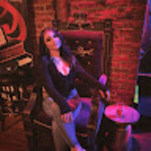 Meet your Posher, Maddy